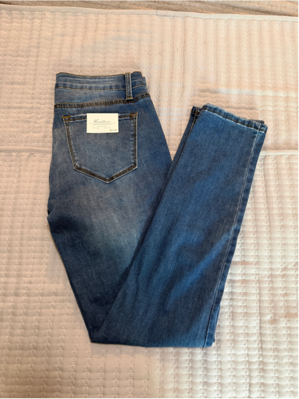NWT KanCan Mid-Rise Skinny Jeans 11/29